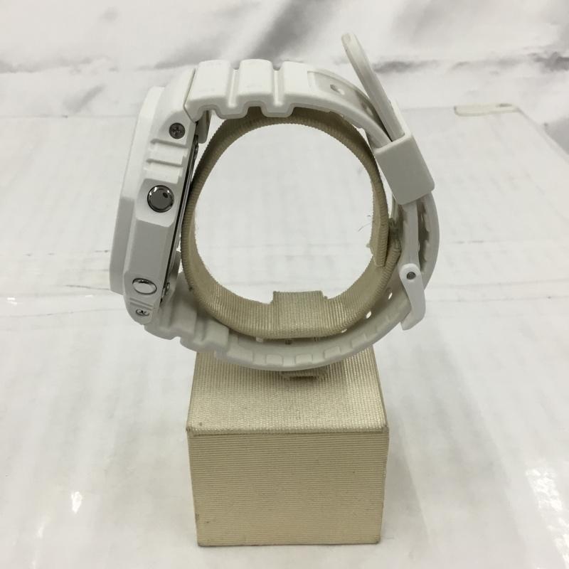 ジーショック G-SHOCK 腕時計 アナログ(クォーツ式) GA-2100 箱有 ロゴ、文字 白 / ホワイト / メンズ USED 古着 中古 10104229