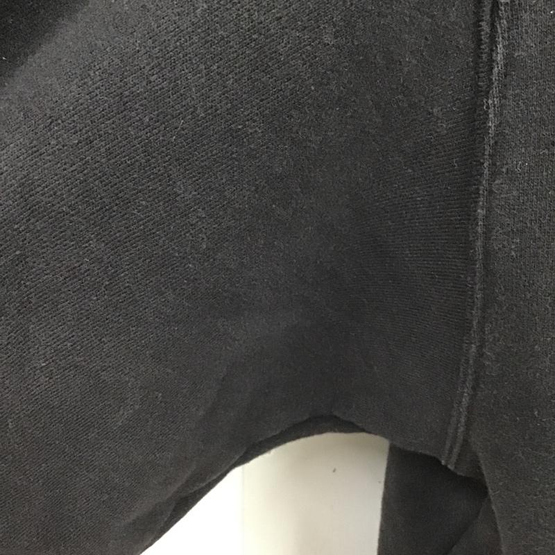 ステューシー STUSSY パーカー 長袖 長袖パーカー スウェット プルオーバー 裏起毛 M プリント 黒 / ブラック / メンズ USED 古着 中古 10104404