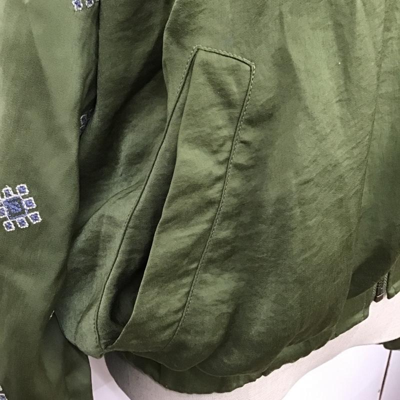 スライ SLY ジャケット、上着 ジャンパー、ブルゾン 030ASW30-0230 刺繍ブルゾン ジャンパー ジップアップジャケット FREE 刺繍 X 花柄 カーキ / カーキ / レディース USED 古着 中古 10104428