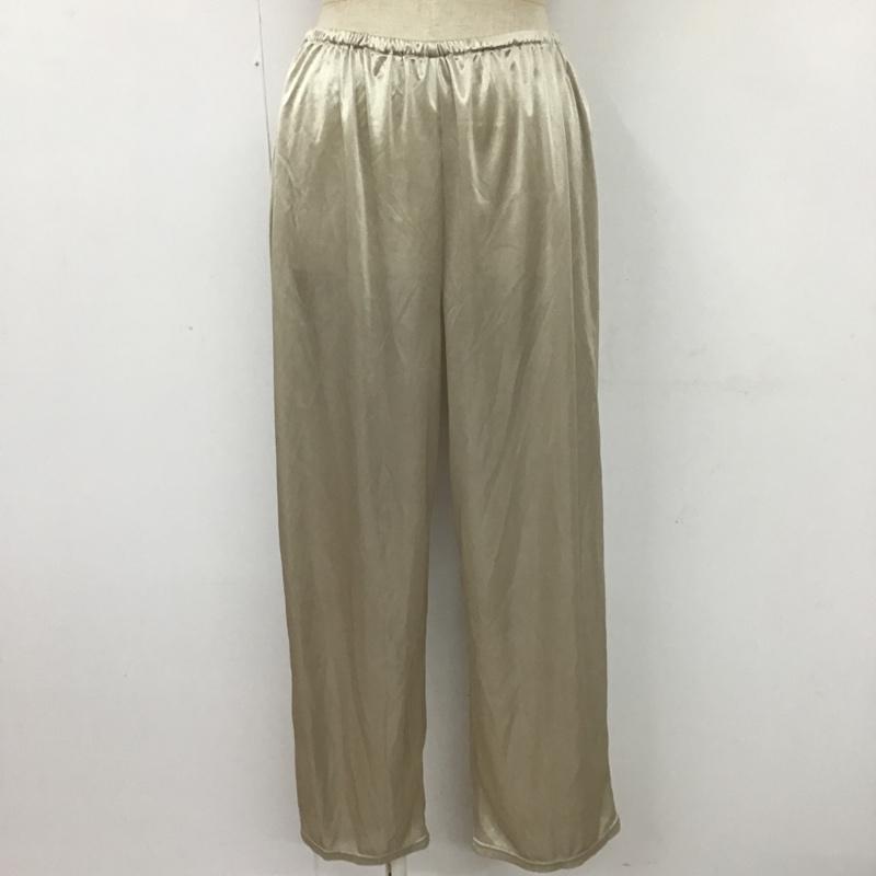 ケービーエフ KBF ボトムス ボトムス KC05-24J010 メタリックシアーパンツ ワイドパンツ カジュアルパンツ 無地 銀 / シルバー /  レディース USED 古着 中古 10104613