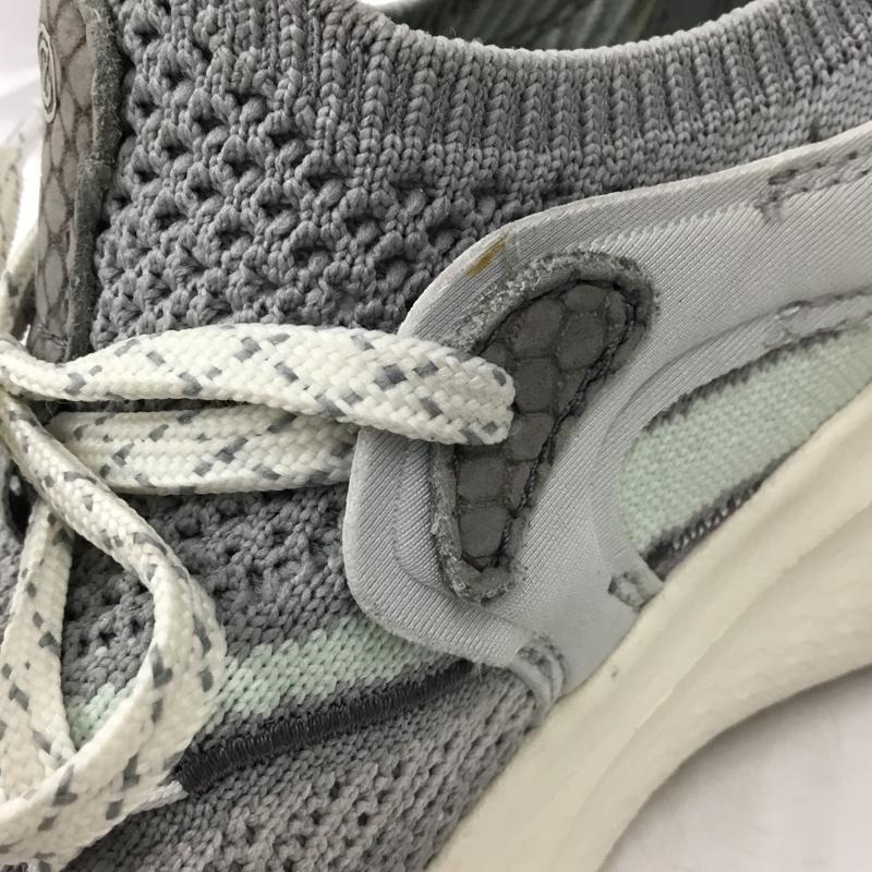 コールハーン COLE HAAN スニーカー スニーカー W25603 ゼログランド アウトペース ステッチライト ランナー II 6 1/2 US:6.5 ロゴ、文字 灰 / グレー / X アイボリー / アイボリー / X 薄緑 / ライトグリーン / レディース USED 古着 中古 10104700