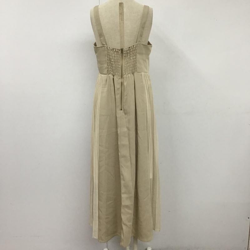 ダブルクローゼット w closet ワンピース ロングスカート 323125 サイドプリーツジャンスカ ロングスカートワンピース ノースリーブロングスカート FREE 無地 ベージュ / ベージュ / レディース USED 古着 中古 10104821