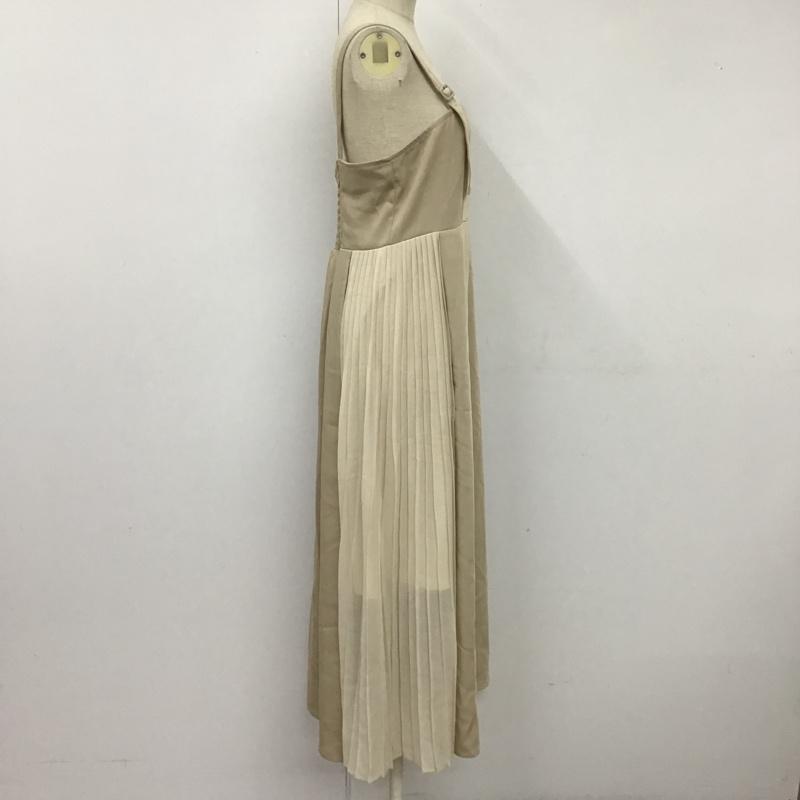 ダブルクローゼット w closet ワンピース ロングスカート 323125 サイドプリーツジャンスカ ロングスカートワンピース ノースリーブロングスカート FREE 無地 ベージュ / ベージュ / レディース USED 古着 中古 10104821