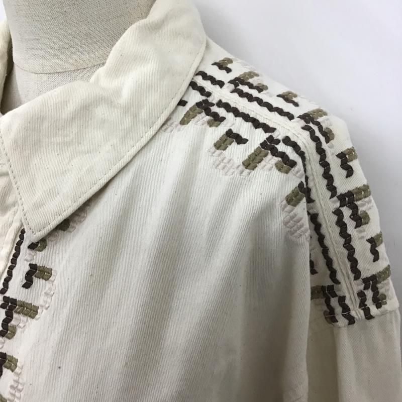 アングリッド Ungrid シャツ、ブラウス 長袖 112150437101-01 ネイティブ刺繍ビッグシャツ 長袖シャツ カジュアルシャツ FREE ネイティブ柄 ベージュ / ベージュ / レディース USED 古着 中古 10104825