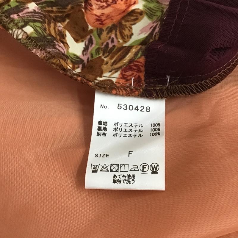 イデム idem ワンピース ロングスカート プリーツ 長袖 タグ付き Painting Onepiece FREE 総柄 マルチカラー / マルチカラー / レディース USED 古着 中古 10104856