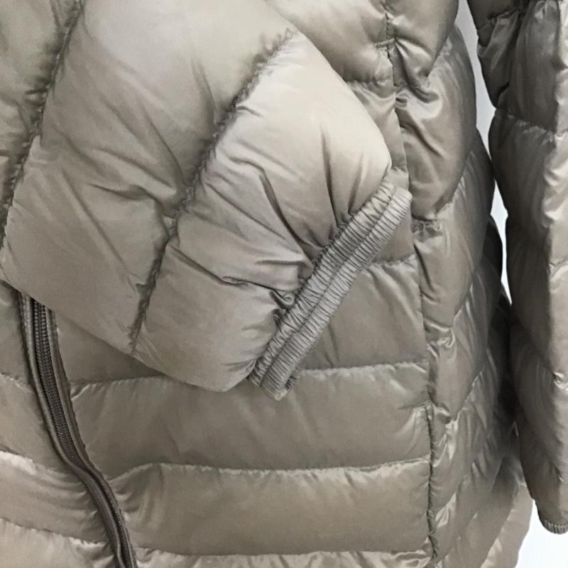 ユニクロ UNIQLO ジャケット、上着 ジャンパー、ブルゾン 217-069160 ウルトラライトダウン ロングコート ジップアップジャケット L 無地 ベージュ / ベージュ / レディース USED 古着 中古 10104930