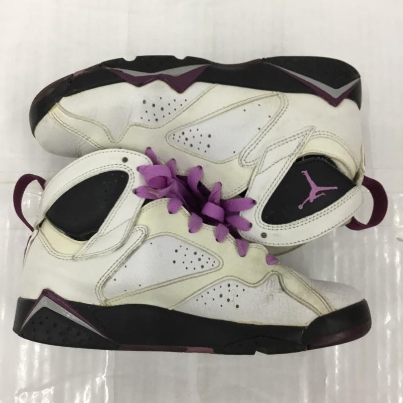ナイキ NIKE スニーカー スニーカー 442960-127 AIR JORDAN 7 RETRO GG 23.5cm 23.5cm ロゴ、文字 白 / ホワイト / X 黒 / ブラック / X 紫 / パープル / レディース USED 古着 中古 10105134