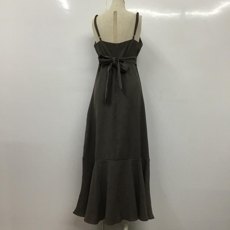 エミプラス emi+ ワンピース ロングスカート キャミソールロングワンピース フレアスカートワンピース 無地 茶 / ブラウン / レディース USED 古着 中古 10105174