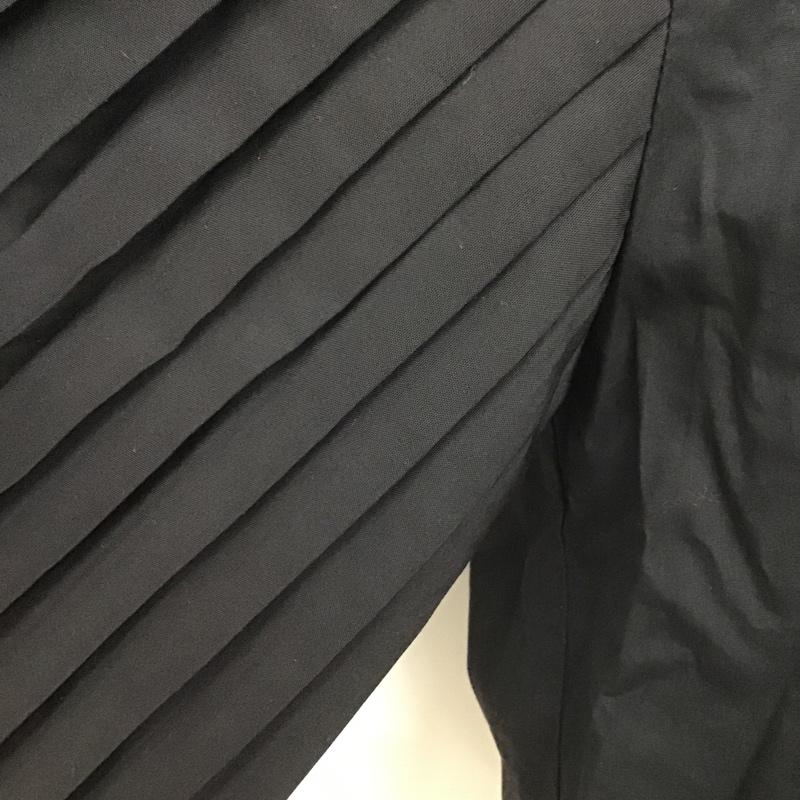 ザラ ZARA シャツ、ブラウス 半袖 半袖シャツ 袖フレアシャツ カラーシャツ カジュアルシャツ ショート丈 S 無地 黒 / ブラック / レディース USED 古着 中古 10105185