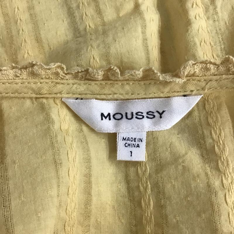 マウジー MOUSSY シャツ、ブラウス 半袖 010ESK30-2580 PINTUCKLACEブラウス 半袖シャツ ショート丈シャツ 1 無地 黄 / イエロー / レディース USED 古着 中古 10105202