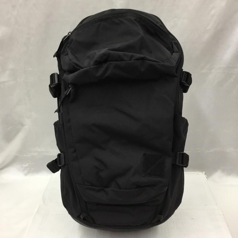 エヴァーグッズ EVERGOODS リュックサック、デイパック リュックサック、デイバッグ 11001b マウンテン パネルローダー 30L 無地 黒 / ブラック / メンズ USED 古着 中古 10105242