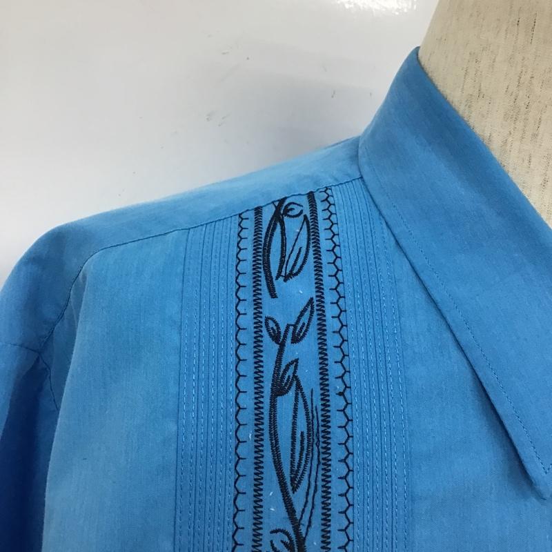 エストレヤスタンダードグァジャベーラ ESTRELLA STANDARD GUAYABERA シャツ、ブラウス 半袖 半袖シャツ カラーシャツ 半袖カットソー アロハシャツ 刺繍 青 / ブルー / メンズ USED 古着 中古 10105435