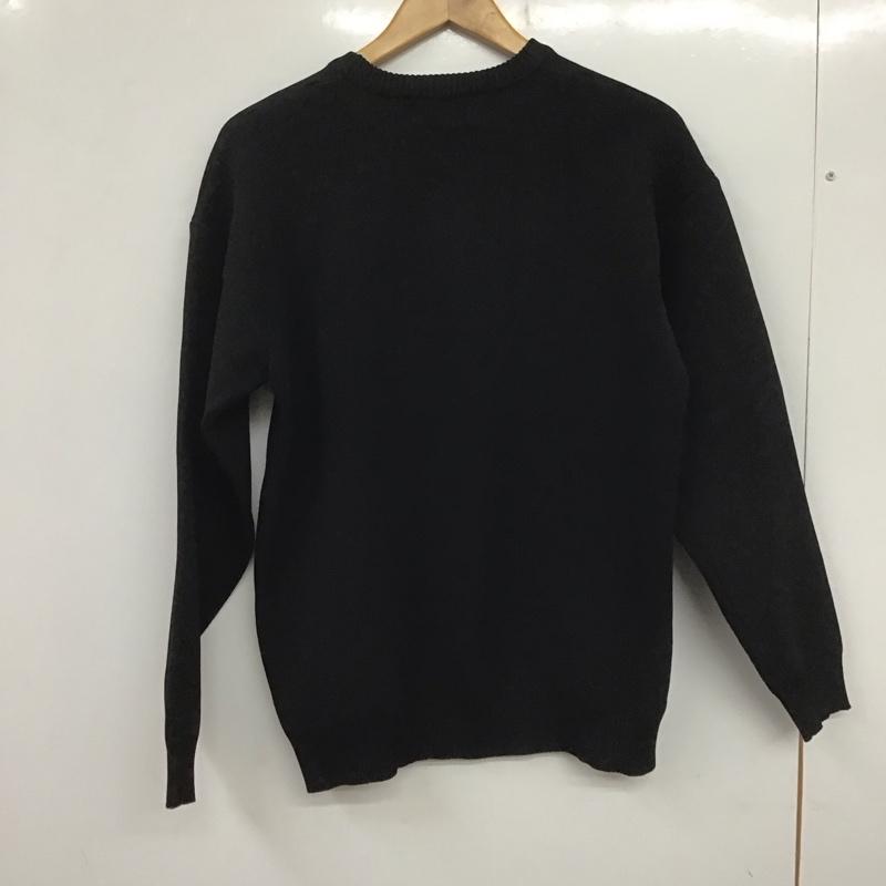 アズールバイマウジー AZUL BY MOUSSY ニット、セーター 長袖 250GSX70-058C AJUGA MICKEY ディズニー タグ付き クルーネック M ロゴ、文字 黒 / ブラック /  レディース USED 古着 中古 10138870