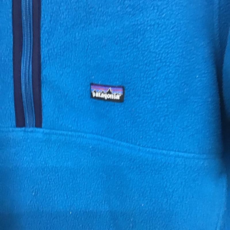 パタゴニア patagonia ジャケット、上着 ジャケット、ブレザー 25735 シンチラ フリースプルオーバー ジャケット M ロゴ、文字 青 / ブルー /  メンズ USED 古着 中古 10139171