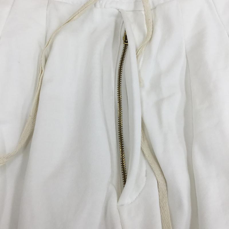 アダムエロペ ADAM ET ROPE  パンツ ワークパンツ、ペインターパンツ GMS-25010 2タック ワイドルーズ ドカンパンツ バギーパンツ M 無地 白 / ホワイト /  メンズ USED 古着 中古 10140184