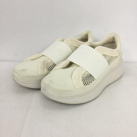 アグ UGG スニーカー スニーカー 1110876 Libu Lite リブ ライト 23cm 23.0cm ロゴ、文字 オフホワイト / オフホワイト /  レディース USED 古着 中古 10148796
