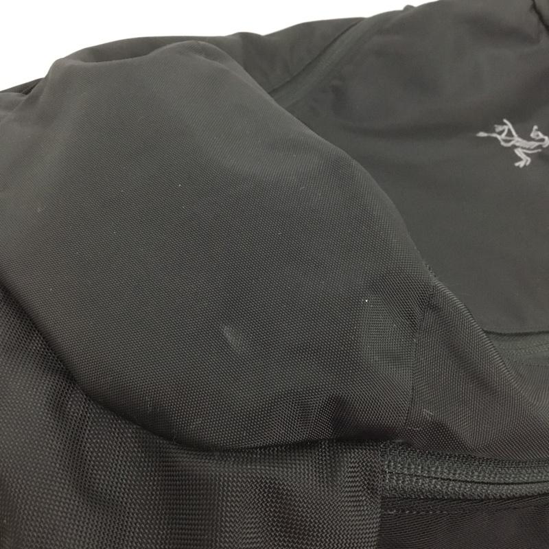 アークテリクス ARC TERYX リュックサック、デイパック リュックサック、デイバッグ MANTIS26 BACKPACK ロゴ、文字 黒 / ブラック /  メンズ USED 古着 中古 10148452