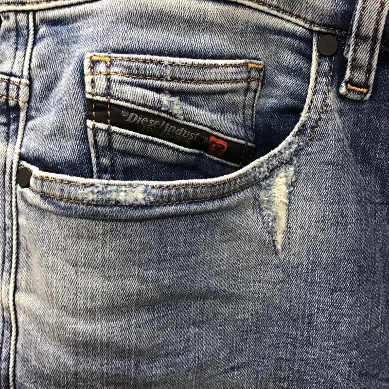 ディーゼル DIESEL パンツ デニム、ジーンズ デニムパンツ ストレートパンツ ワイドパンツ カジュアルパンツ 34 無地 インディゴ / インディゴ /  メンズ USED 古着 中古 10116340