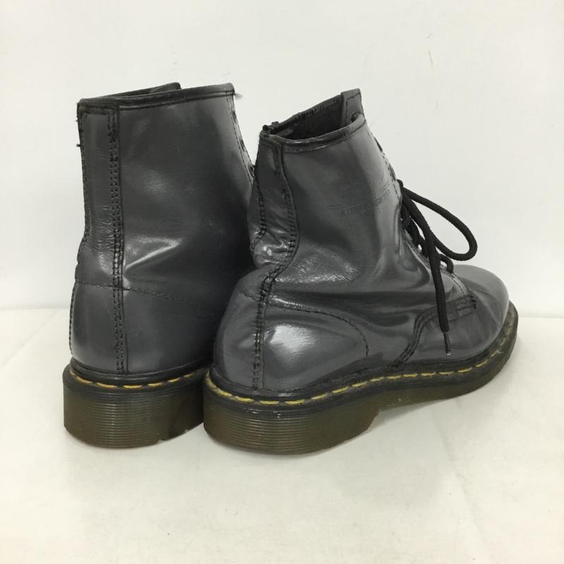 ドクターマーチン Dr.Martens ブーツ ショートブーツ 8ホール UK6 イングランド製 ロゴ、文字 灰 / グレー /  メンズ USED 古着 中古 10145777