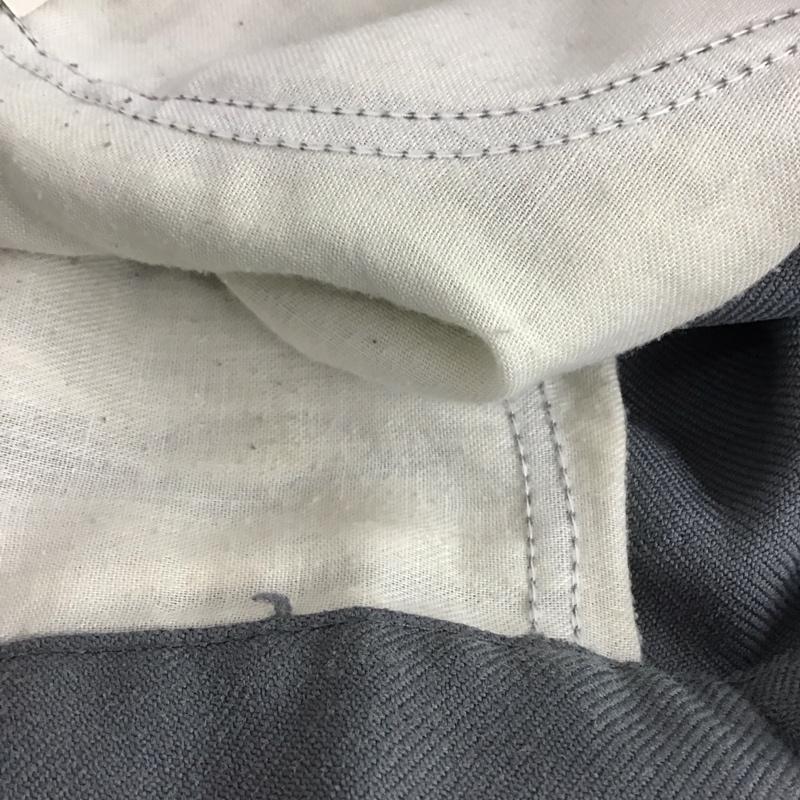 リーバイス Levi s パンツ ワークパンツ、ペインターパンツ ワイドパンツ カジュアルパンツ ワークパンツ センタータックパンツ 38 無地 灰 / グレー /  メンズ USED 古着 中古 10142377