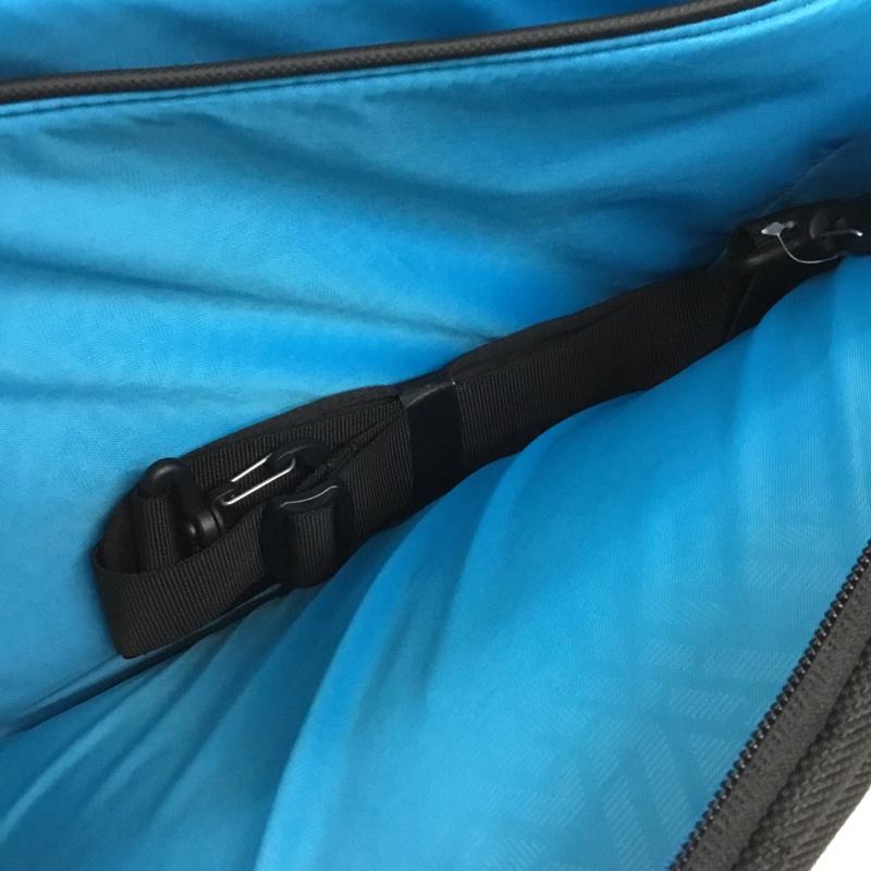 スーリー Thule ブリーフケース、書類かばん ブリーフケース、書類かばん TACLB116 Accent Laptop Bag タグ付き ロゴ、文字 黒 / ブラック /  メンズ USED 古着 中古 10131779