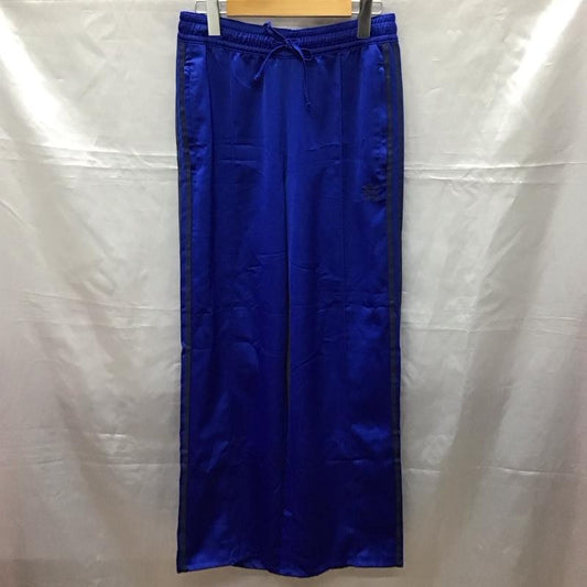 アディダス adidas パンツ ワークパンツ、ペインターパンツ トラックパンツ ワイドパンツ ジャージ 古着 daniellecathari ロゴ、文字 青 / ブルー /  メンズ USED 古着 中古 10113877