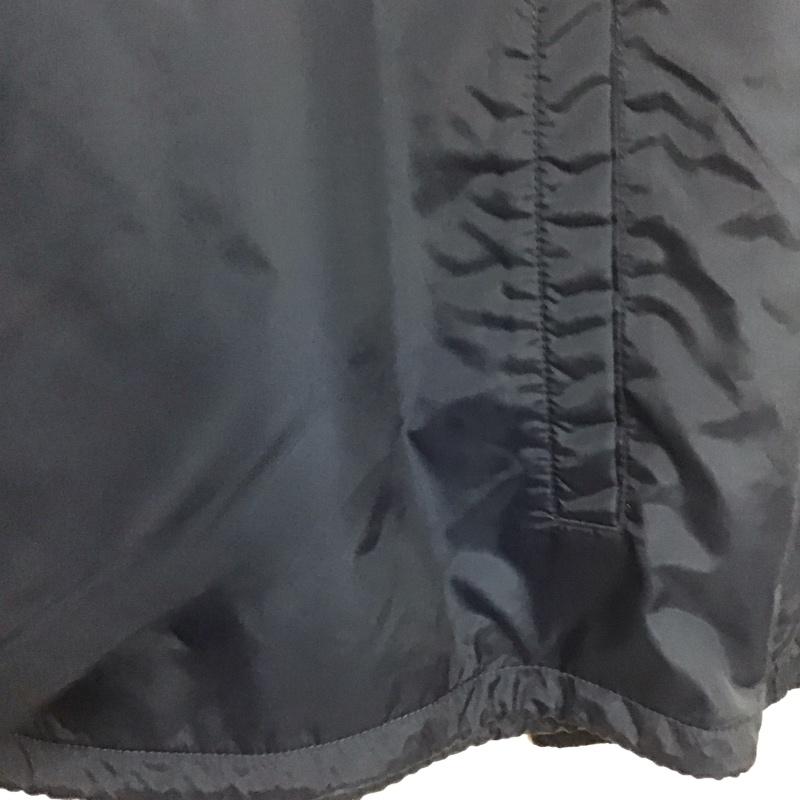 カーハート Carhartt ジャケット、上着 ジャケット、ブレザー ナイロンジャケット カジュアルジャケット アウター M ロゴ、文字 紺 / ネイビー /  メンズ USED 古着 中古 10132635