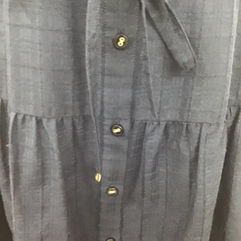 ブルーレーベル・クレストブリッジ BLUE LABEL CRESTBRIDGE ワンピース ひざ丈スカート 55j33-711-29 マイクロチェックレーシーワンピース 半袖シャツワンピース 前開きシャツ 36 無地 紺 / ネイビー /  レディース USED 古着 中古 10107360