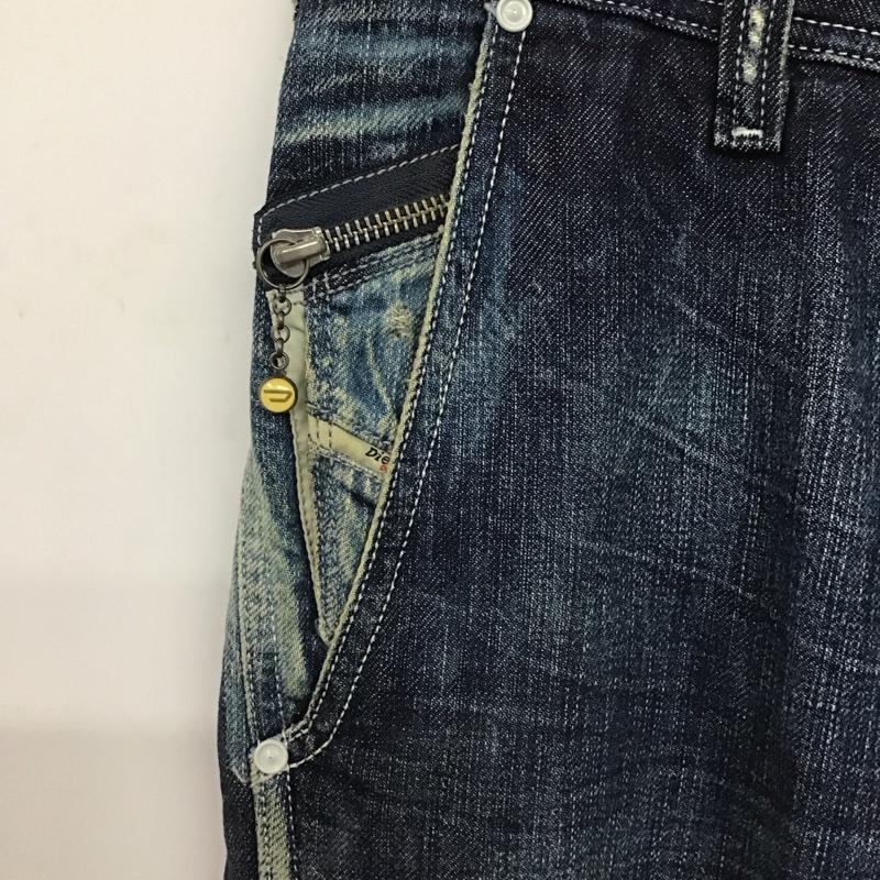 ディーゼル DIESEL パンツ デニム、ジーンズ デニムパンツ スリムパンツ カジュアルパンツ 31インチ ロゴ、文字 インディゴ / インディゴ /  メンズ USED 古着 中古 10147492