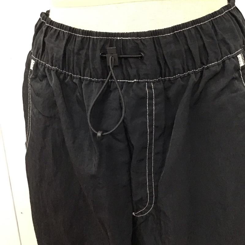 ナイキ NIKE ボトムス ボトムス DM6210-010 W SWSH WVN HR PANT L ワンポイント 黒 / ブラック /  レディース USED 古着 中古 10120024