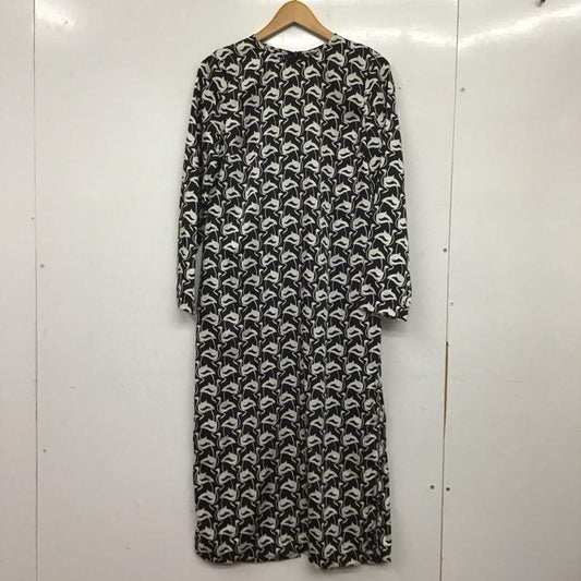 ザラ ZARA ワンピース ロングスカート 2045 624 800 S 総柄 黒 / ブラック /  レディース USED 古着 中古 10139371