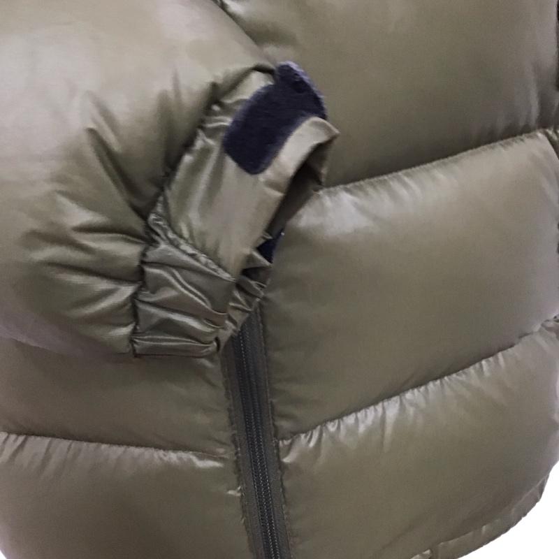 マウンテンイクイップメント MOUNTAIN EQUIPMENT ジャケット、上着 ダウンジャケット 421134 S 無地 カーキ / カーキ /  メンズ USED 古着 中古 10117136