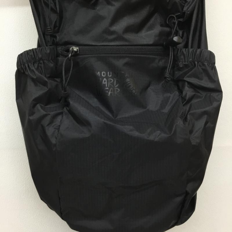 マウンテン ハード ウェアー MOUNTAIN HARDWEAR リュックサック、デイパック リュックサック、デイバッグ ウルトラライトウエイト15 ザック OE7813 ロゴ、文字 黒 / ブラック /  メンズ USED 古着 中古 10133942