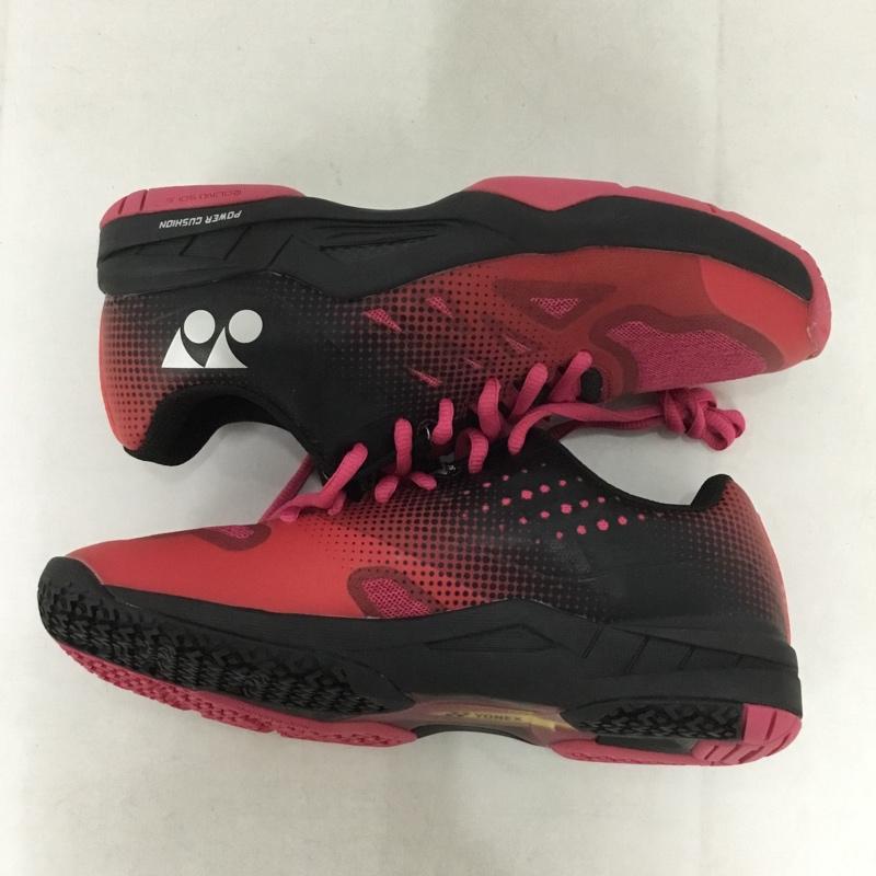 ヨネックス YONEX スニーカー スニーカー SHTAD2WG パワークッション エアラスダッシュ2 ワイドGC テニスシューズ 23.5cm 23.5cm ロゴ、文字 黒 / ブラック / X 赤 / レッド /  レディース USED 古着 中古 10142501