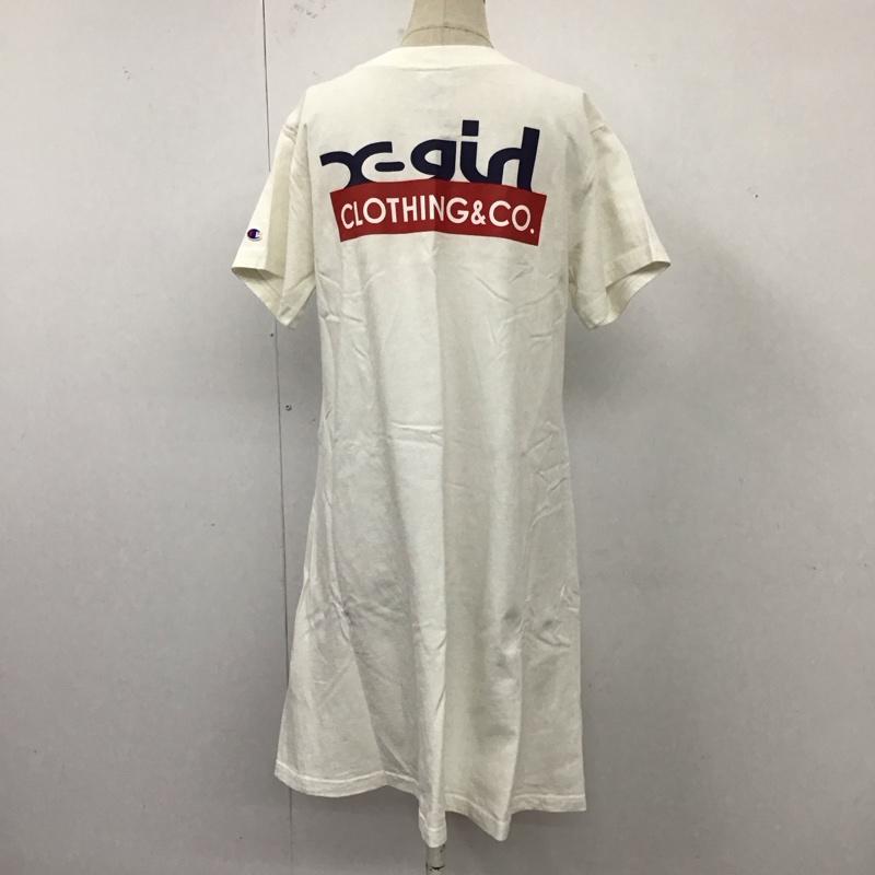 エックスガール X-girl ワンピース ミニスカート Champion M ロゴ、文字 白 / ホワイト /  レディース USED 古着 中古 10121278