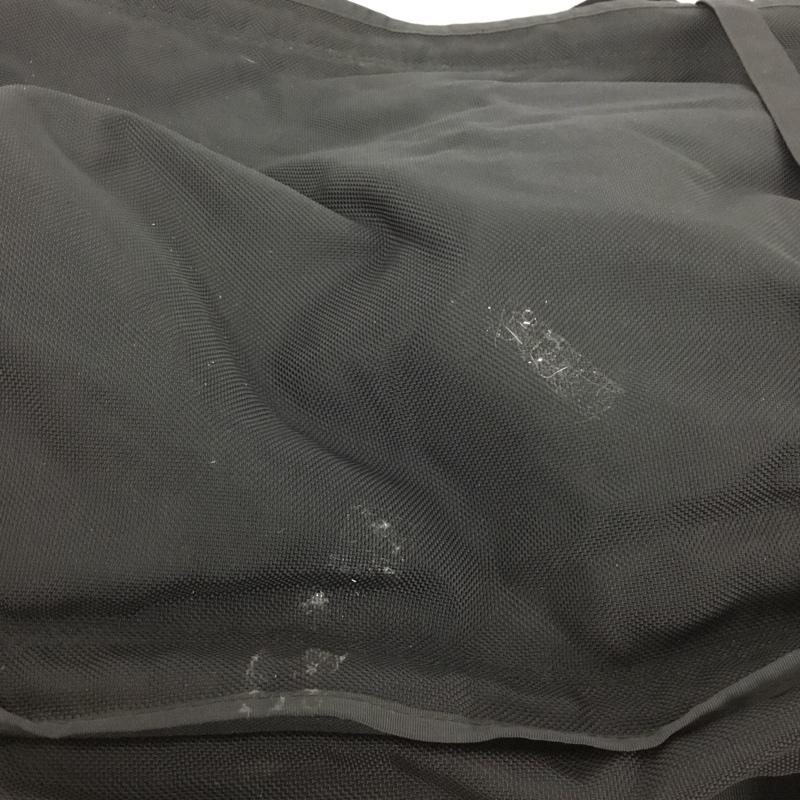 パタゴニア patagonia スーツケース、トランク スーツケース、トランク キャリーバッグ トラベルバッグ 二輪 ボストンバッグ ロゴ、文字 黒 / ブラック /  メンズ USED 古着 中古 10145625