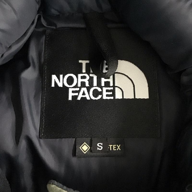 ザノースフェイス THE NORTH FACE ジャケット、上着 ダウンジャケット ND91930 マウンテンダウンジャケット S ロゴ、文字 カーキ / カーキ / X 黒 / ブラック /  メンズ USED 古着 中古 10123291