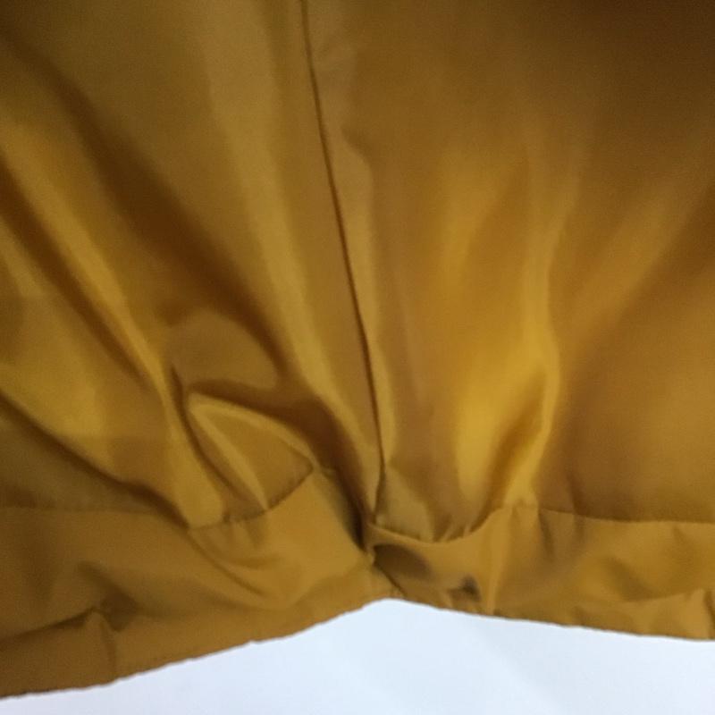 アズールバイマウジー AZUL BY MOUSSY ベスト ベスト 250bAZ30-305I スタイルアップ中綿ベスト M 無地 黄 / イエロー /  レディース USED 古着 中古 10137382