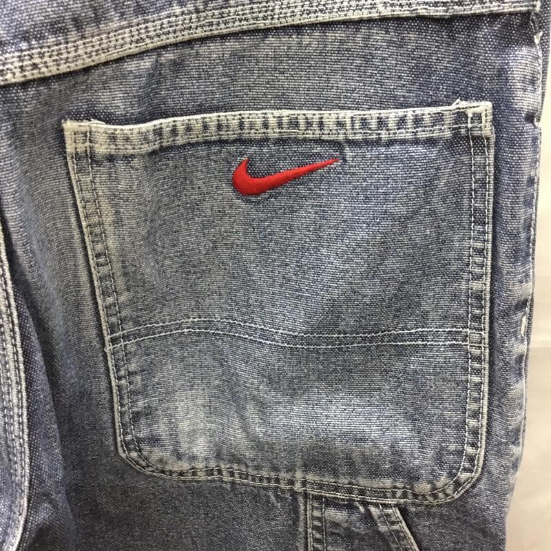 ナイキ NIKE パンツ ショートパンツ デニムショートパンツ ハーフパンツ カジュアルパンツ 32インチ ロゴ、文字 インディゴ / インディゴ /  メンズ USED 古着 中古 10118648