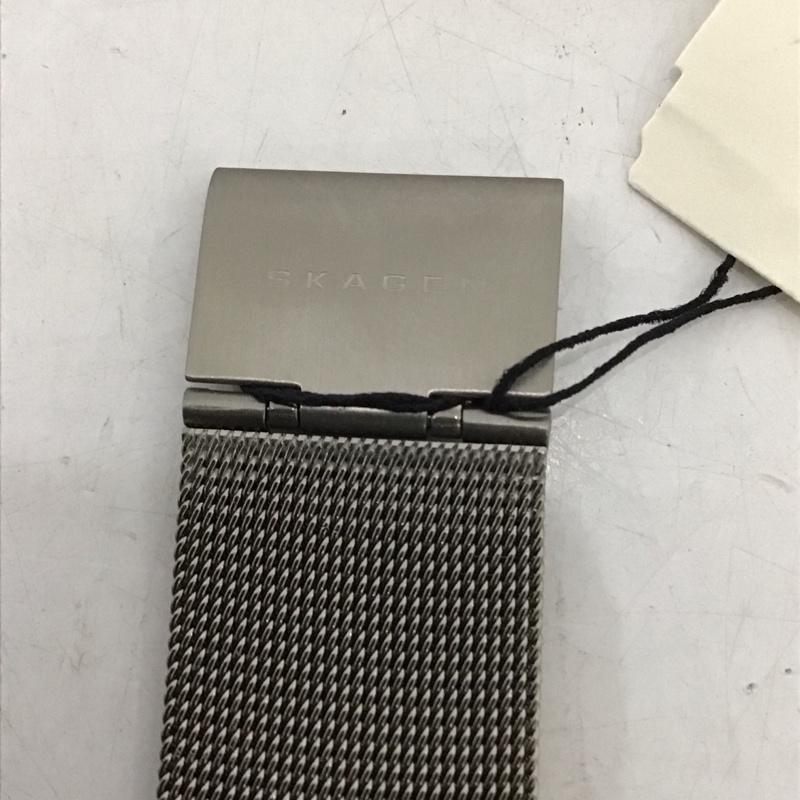 スカーゲン SKAGEN 腕時計 アナログ（クォーツ式） 233XLTTN SUNDBY TITANIUM 箱有 ロゴ、文字 銀 / シルバー / X 紺 / ネイビー /  メンズ USED 古着 中古 10134341
