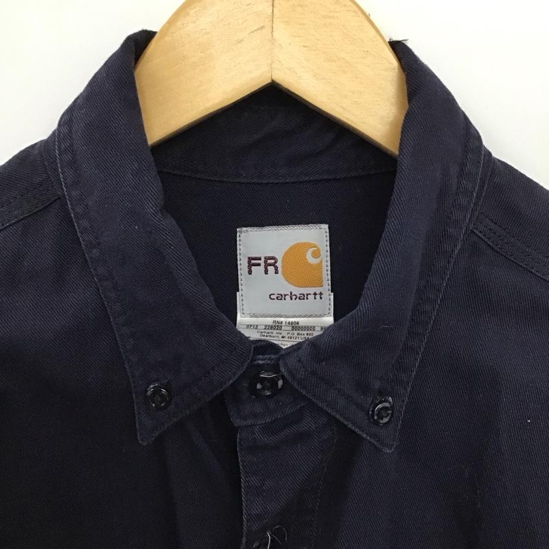 カーハート Carhartt シャツ、ブラウス 長袖 長袖シャツ 無地シャツ カラーシャツ ボタンダウンシャツ M ロゴ、文字 紺 / ネイビー /  メンズ USED 古着 中古 10148304