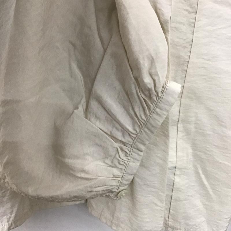 ローリーズファーム LOWRYS FARM カットソー 長袖 長袖カットソー 無地カットソー Vネック FREE 無地 白 / ホワイト /  レディース USED 古着 中古 10142674