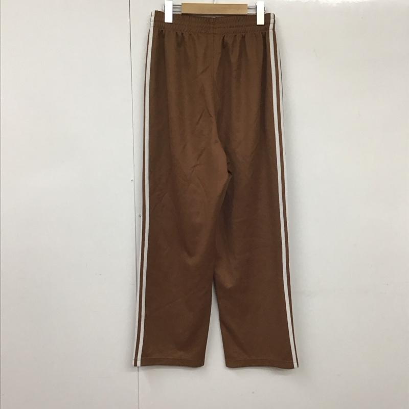 アディダス adidas パンツ ワークパンツ、ペインターパンツ iz2476 バギーフィットファイヤーバードトラックパンツ ワイドパンツ S ロゴ、文字 茶 / ブラウン /  メンズ USED 古着 中古 10130824