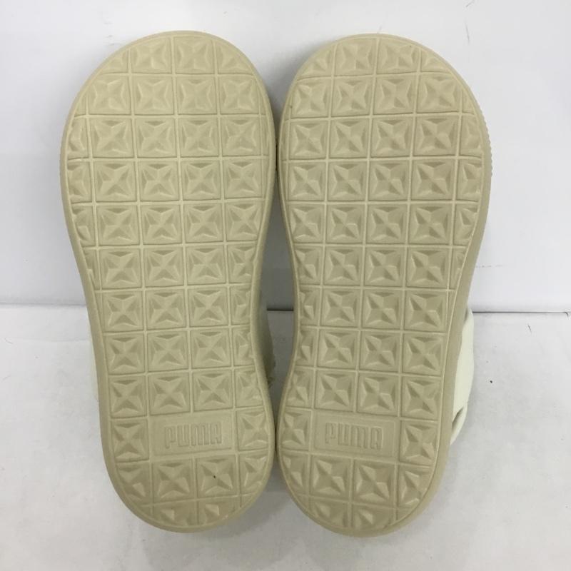 プーマ PUMA サンダル サンダル CFB-0325 MAYU PUFFY 23cm 厚底 タグ付き 23.0cm ロゴ、文字 アイボリー / アイボリー /  レディース USED 古着 中古 10151183