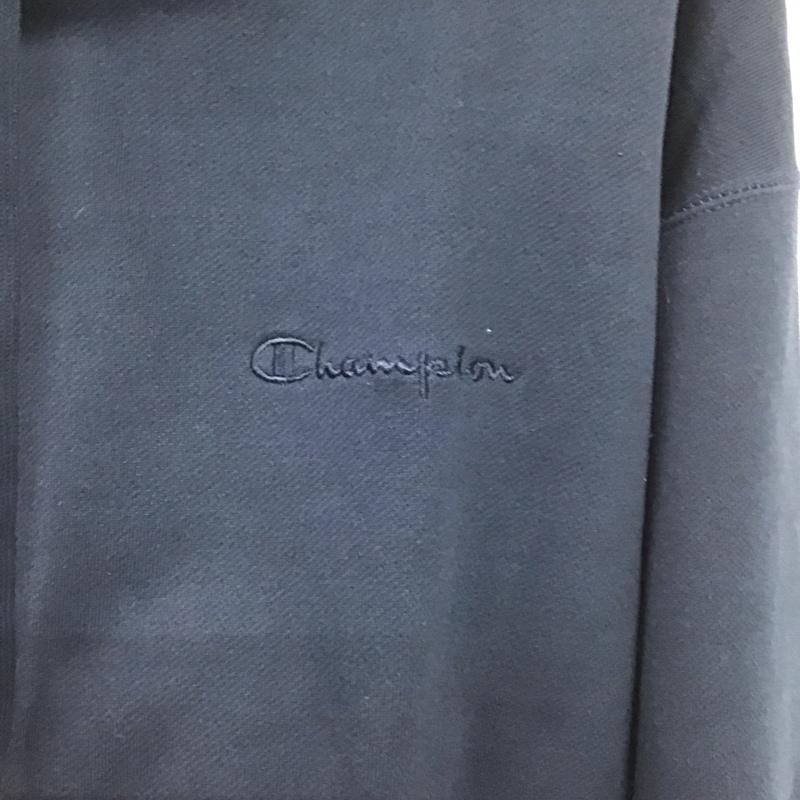 チャンピオン Champion パーカー 長袖 c3-v107 パーカー 長袖トレーナー L ロゴ、文字 紺 / ネイビー /  メンズ USED 古着 中古 10148308