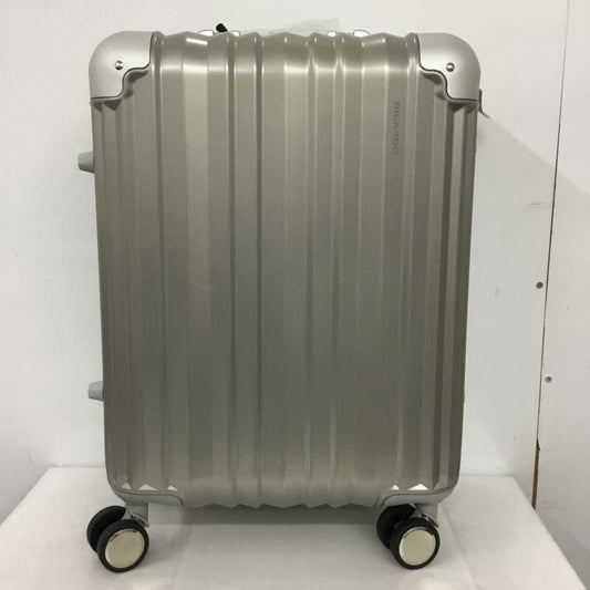 リカルド RICARDO スーツケース、トランク スーツケース、トランク AIV-19-4WB キャリーケース ロゴ、文字 銀 / シルバー /  メンズ USED 古着 中古 10147498