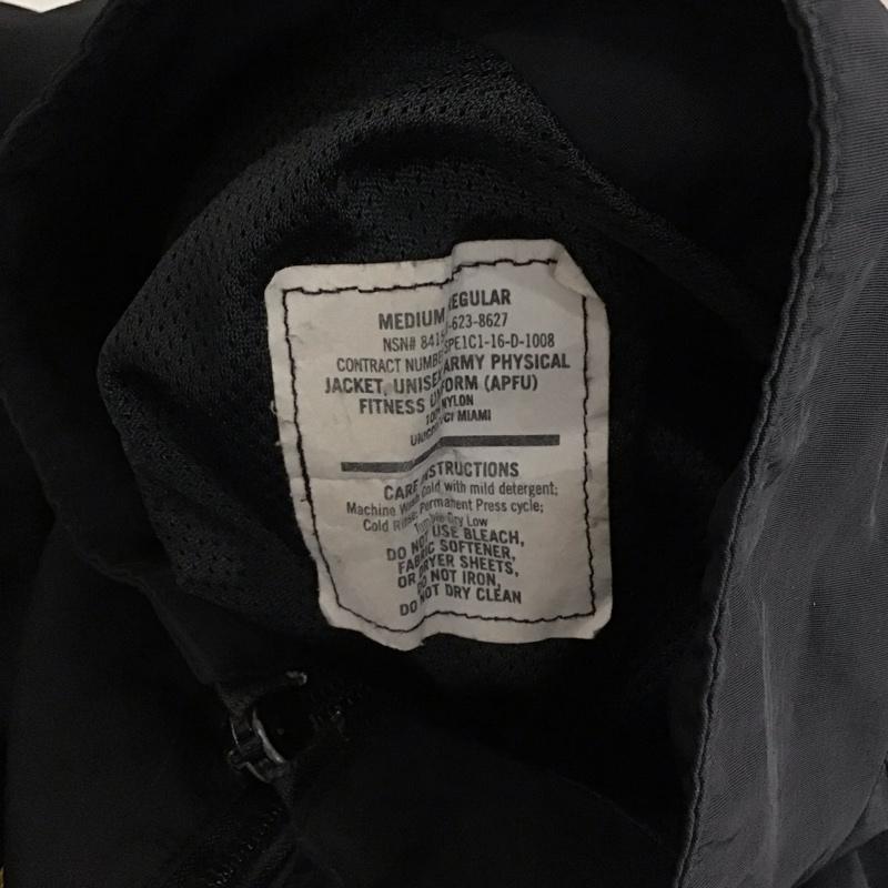古着 USED ジャケット、上着 ジャケット、ブレザー ジップアップジャケット ジャンパー ジャケット us古着 M ロゴ、文字 黒 / ブラック / X 黄 / イエロー /  メンズ USED 古着 中古 10122126
