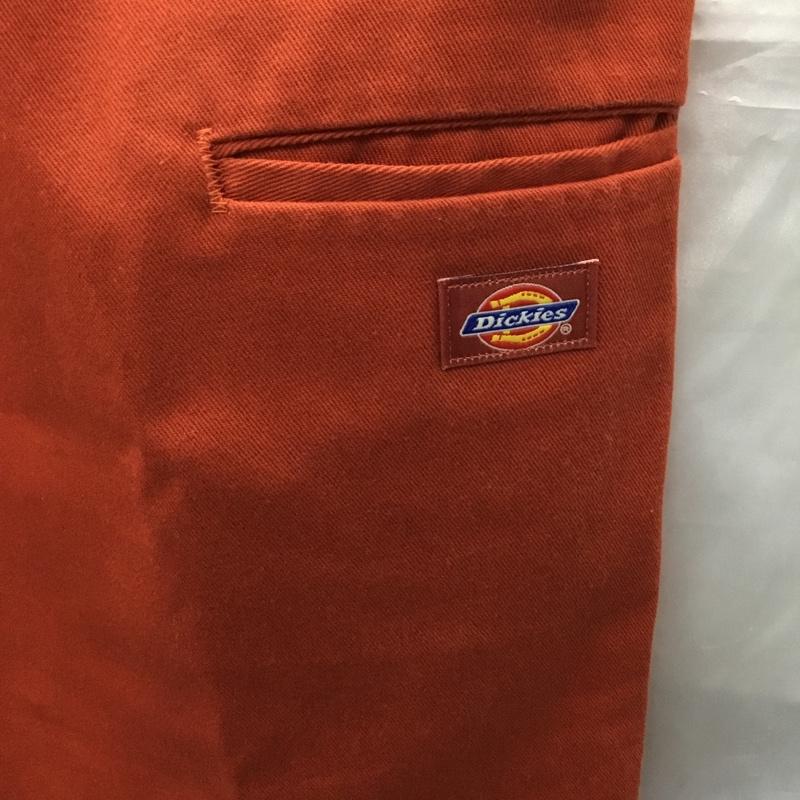 ディッキーズ Dickies パンツ ワークパンツ、ペインターパンツ ワークパンツ ワイドパンツ カジュアルパンツ skateboading 31インチ ロゴ、文字 橙 / オレンジ /  メンズ USED 古着 中古 10121986