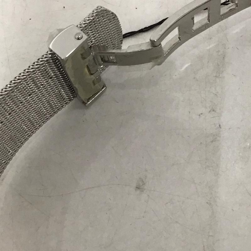 エンポリオアルマーニ EMPORIO ARMANI 腕時計 アナログ（クォーツ式） AR-0390 メッシュ ロゴ、文字 銀 / シルバー /  メンズ USED 古着 中古 10134076
