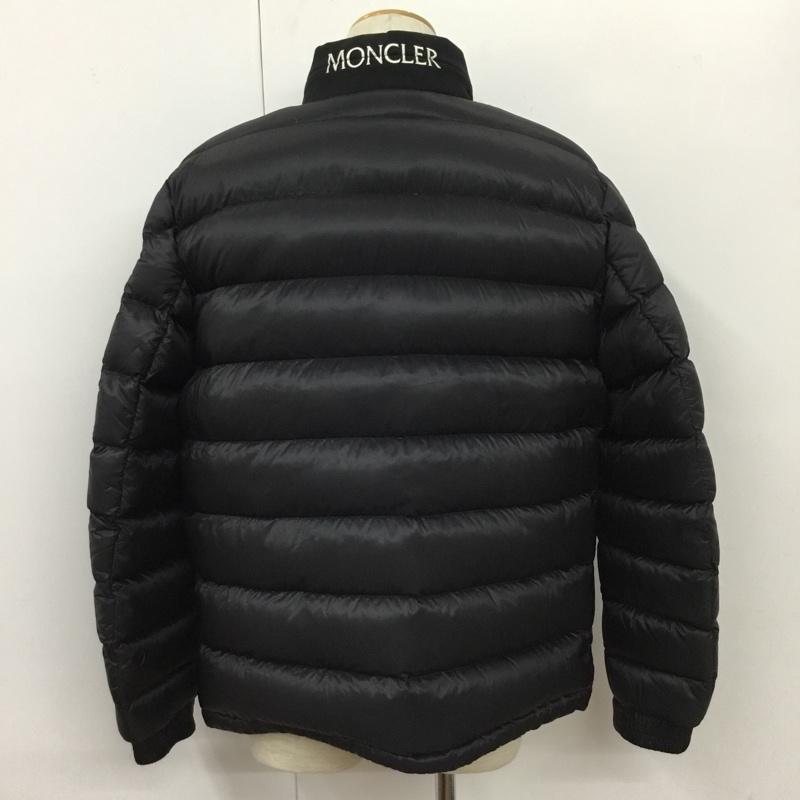 モンクレール MONCLER ジャケット、上着 ジャンパー、ブルゾン ジップアップジャケット ダウンジャケット カジュアルジャケット アウター 5 無地 黒 / ブラック /  メンズ USED 古着 中古 10109511